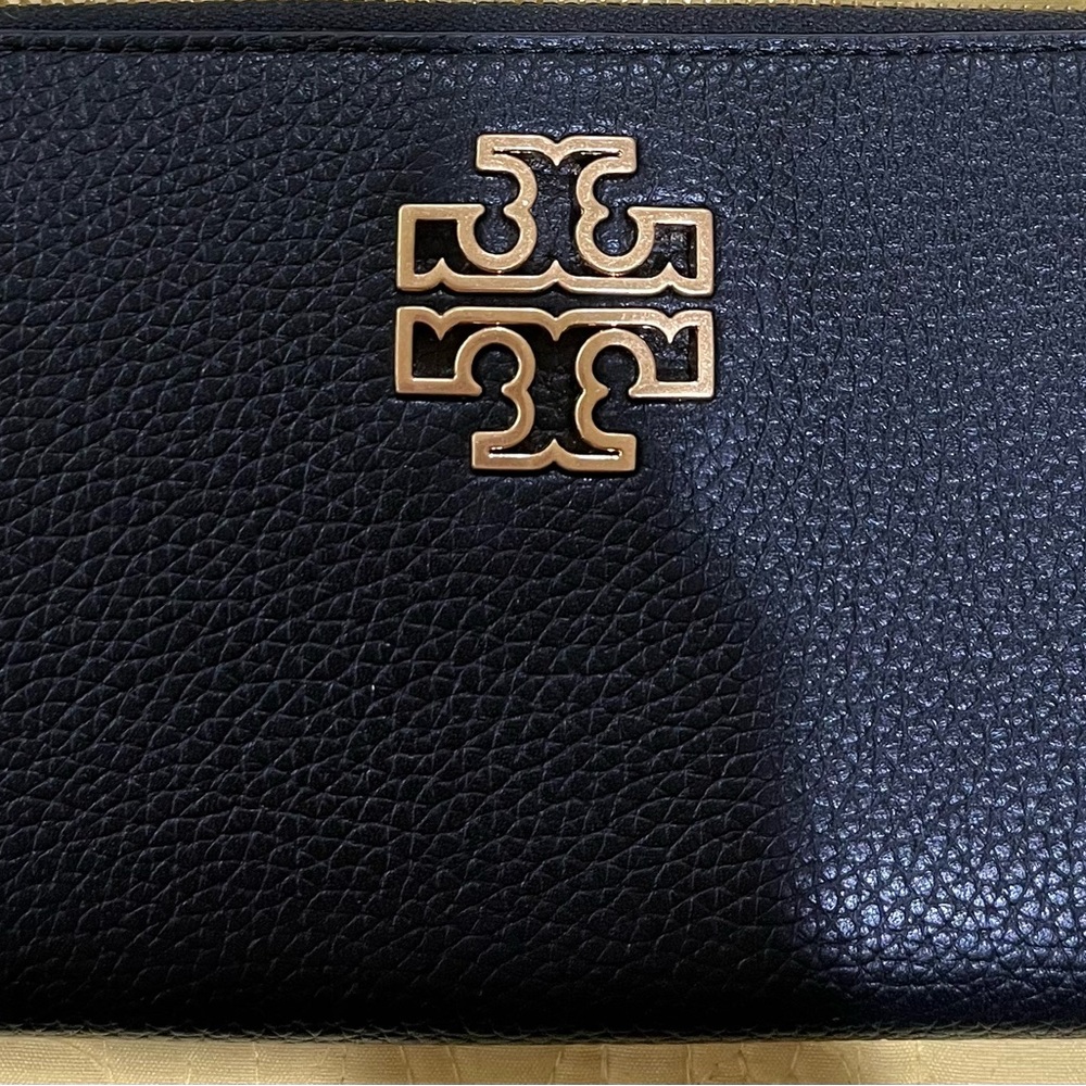 Tory Burch Wallet